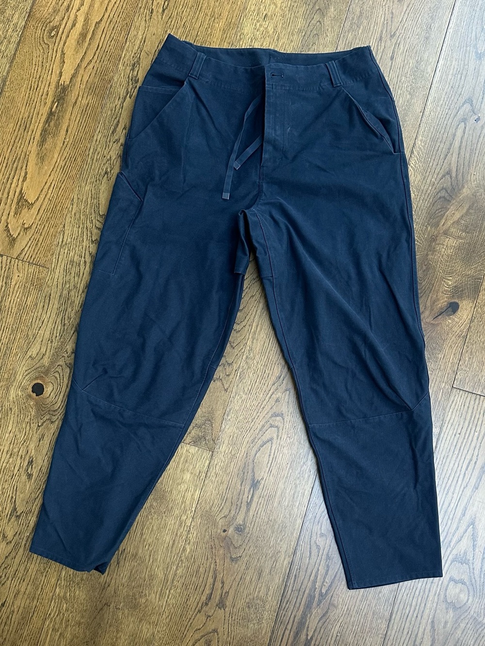 Lululemon Men’s Utilitech Carpenter Pants Size 31 Blue Navy